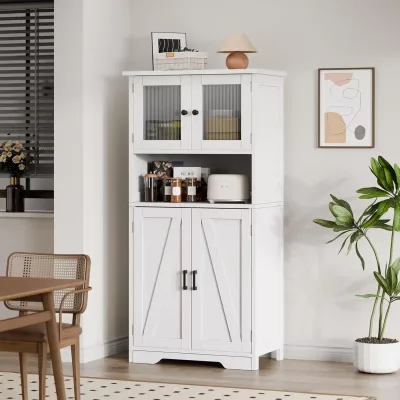 Armoire de salle de bain blanche à portes