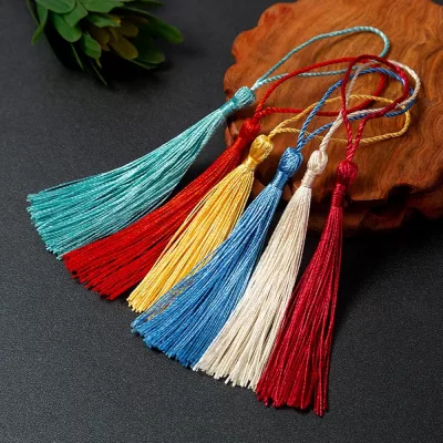 Mini pompons à franges avec boucle, polyester – image 3